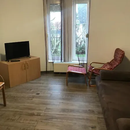 Balaton Panzio Bed & Breakfast Gyenesdias