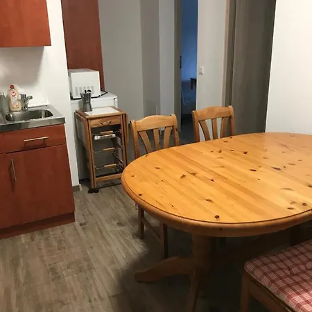Balaton Panzio Bed & Breakfast Gyenesdiás
